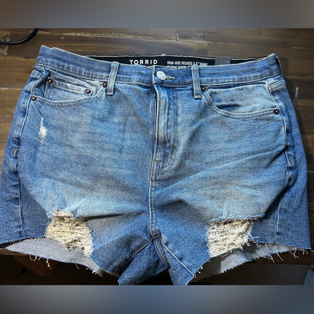NWT Torrid High-Rise Blue Denim Shorts